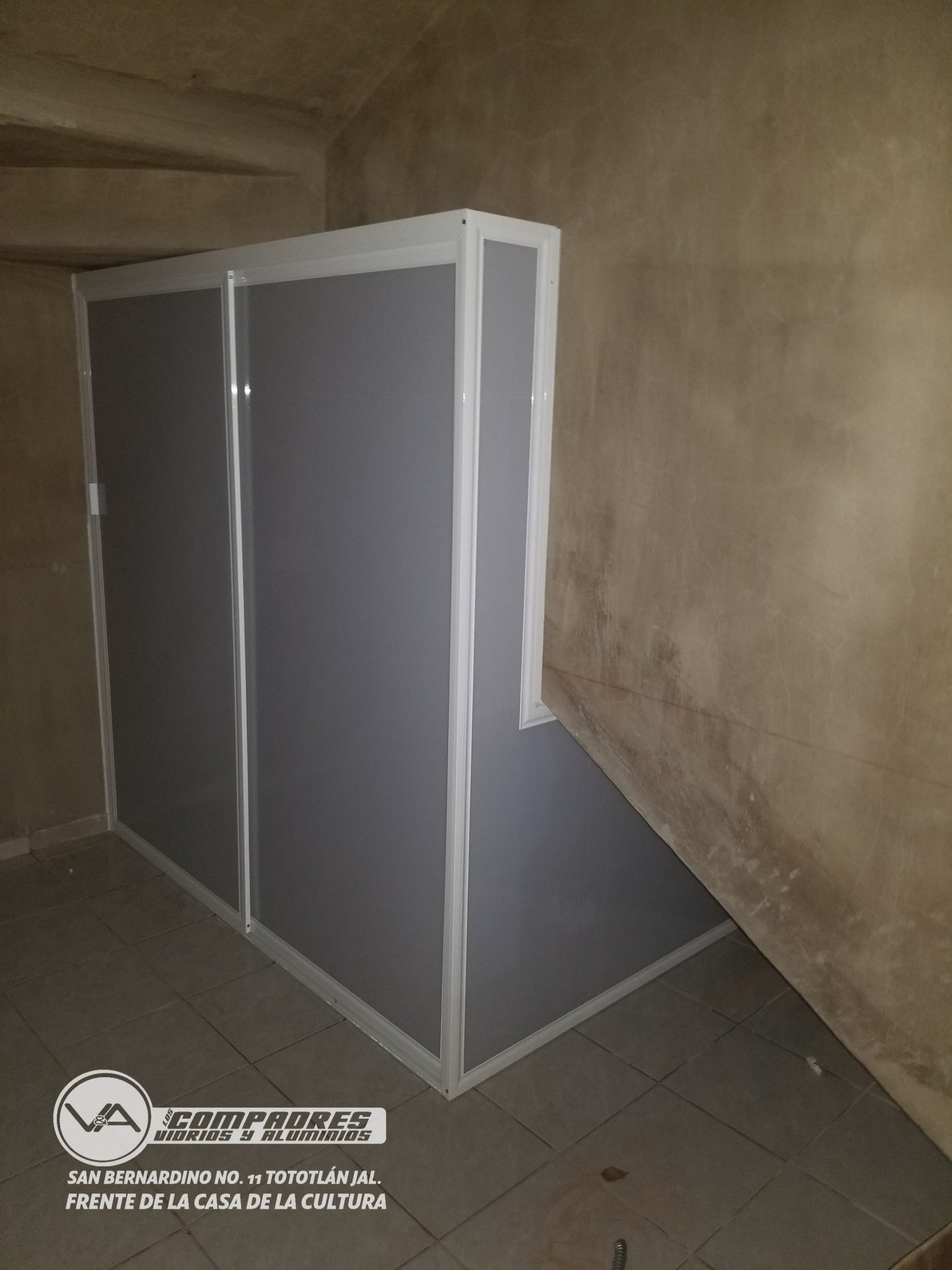 Division de baño escuadra