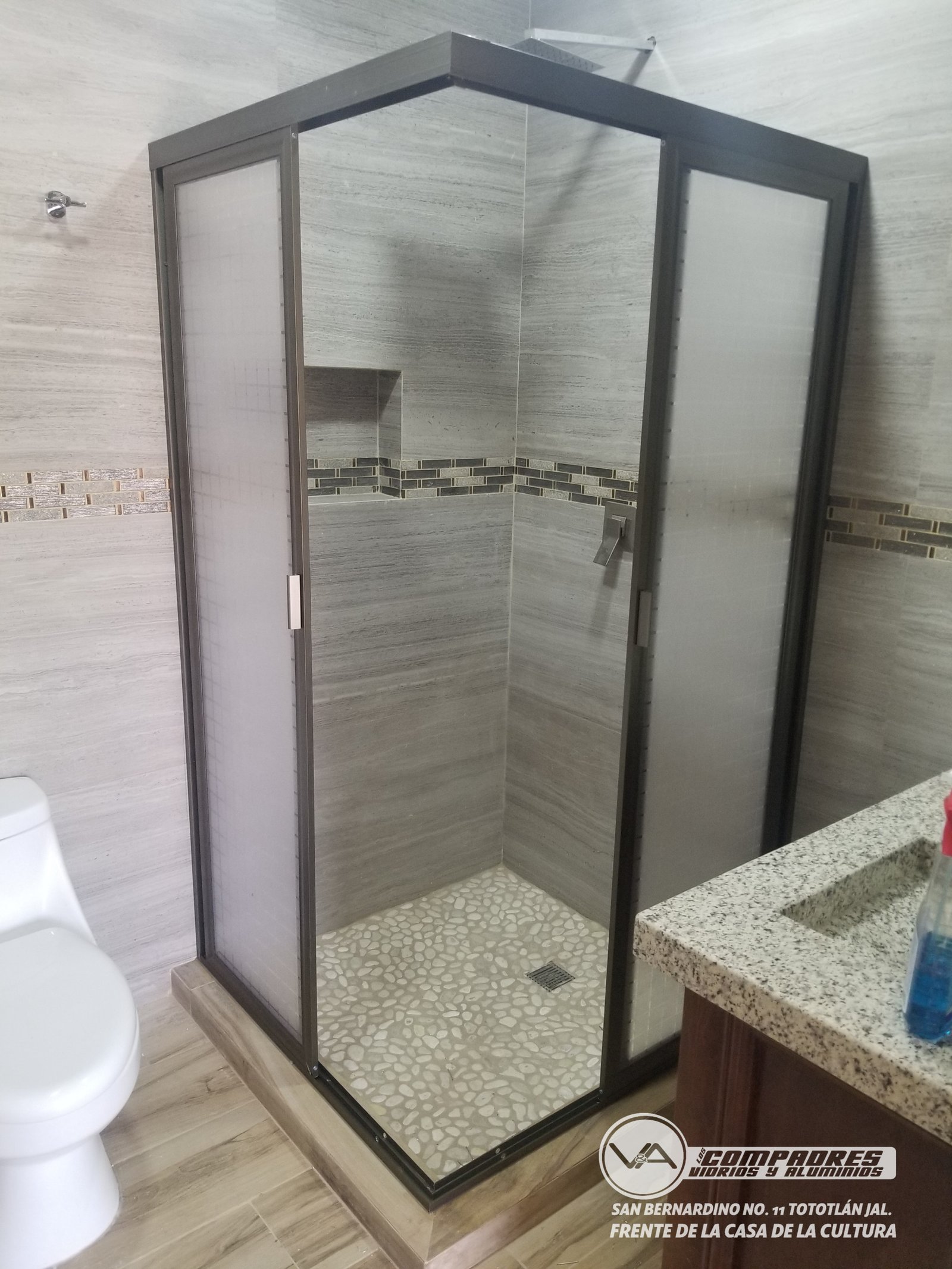 Division de baño escuadra