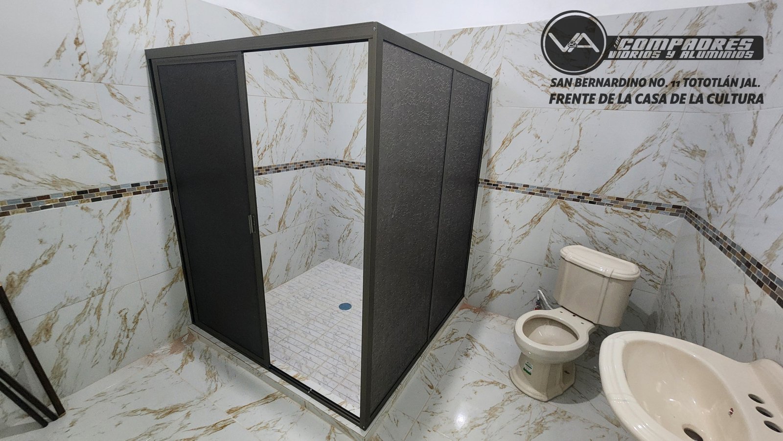 Cancel de baño en escuadra plastico